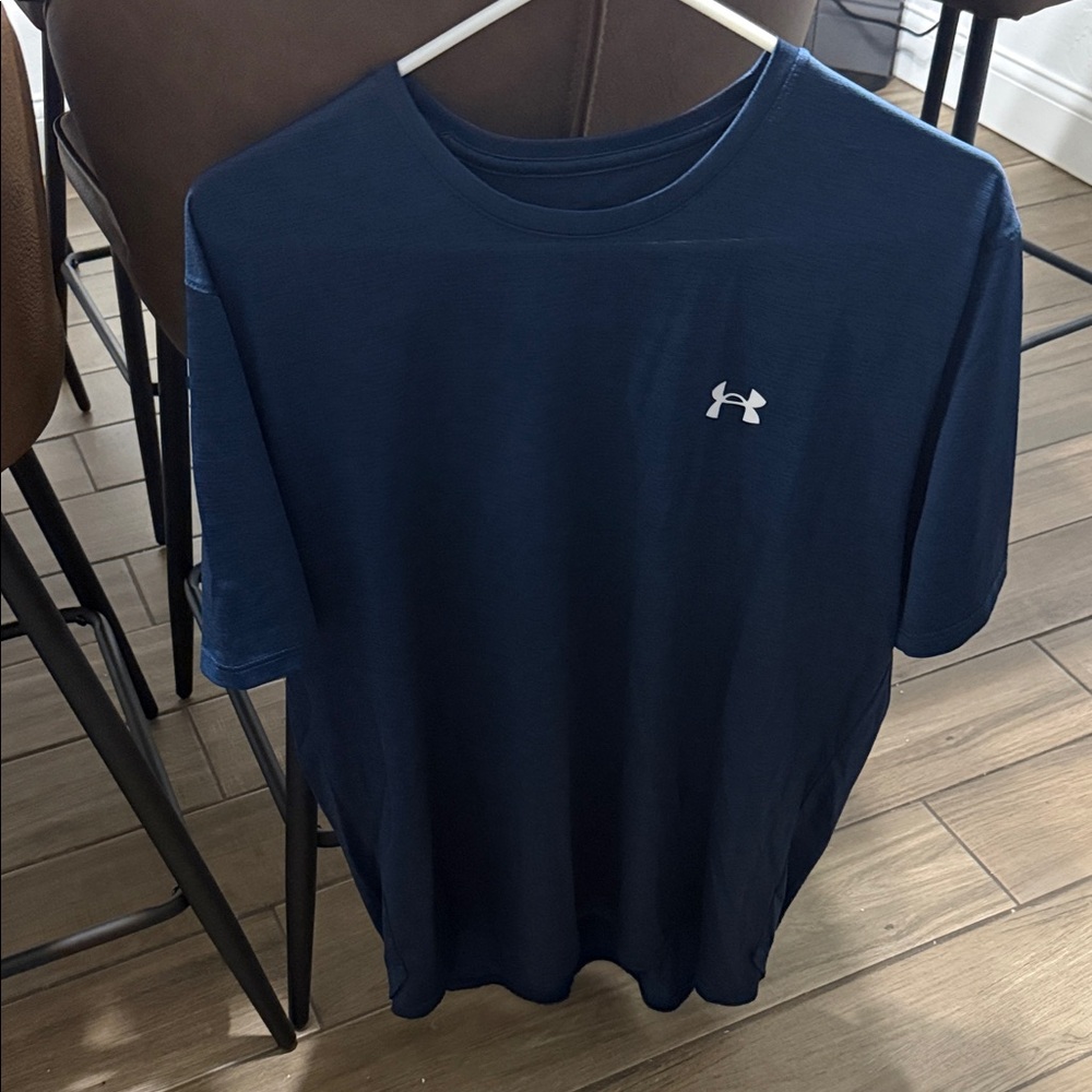 Under Armour Men's Navy Tee